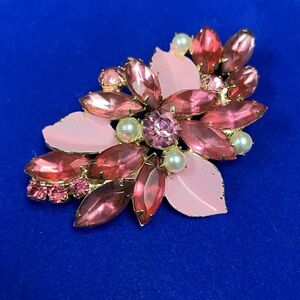 Vintage Weiss Rhinestone & Enamel Brooch